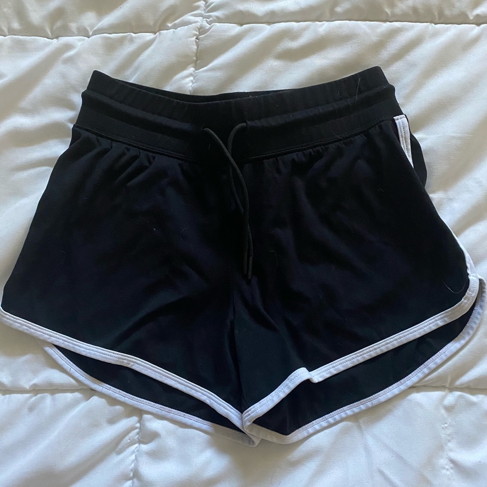 Alphalete shorts